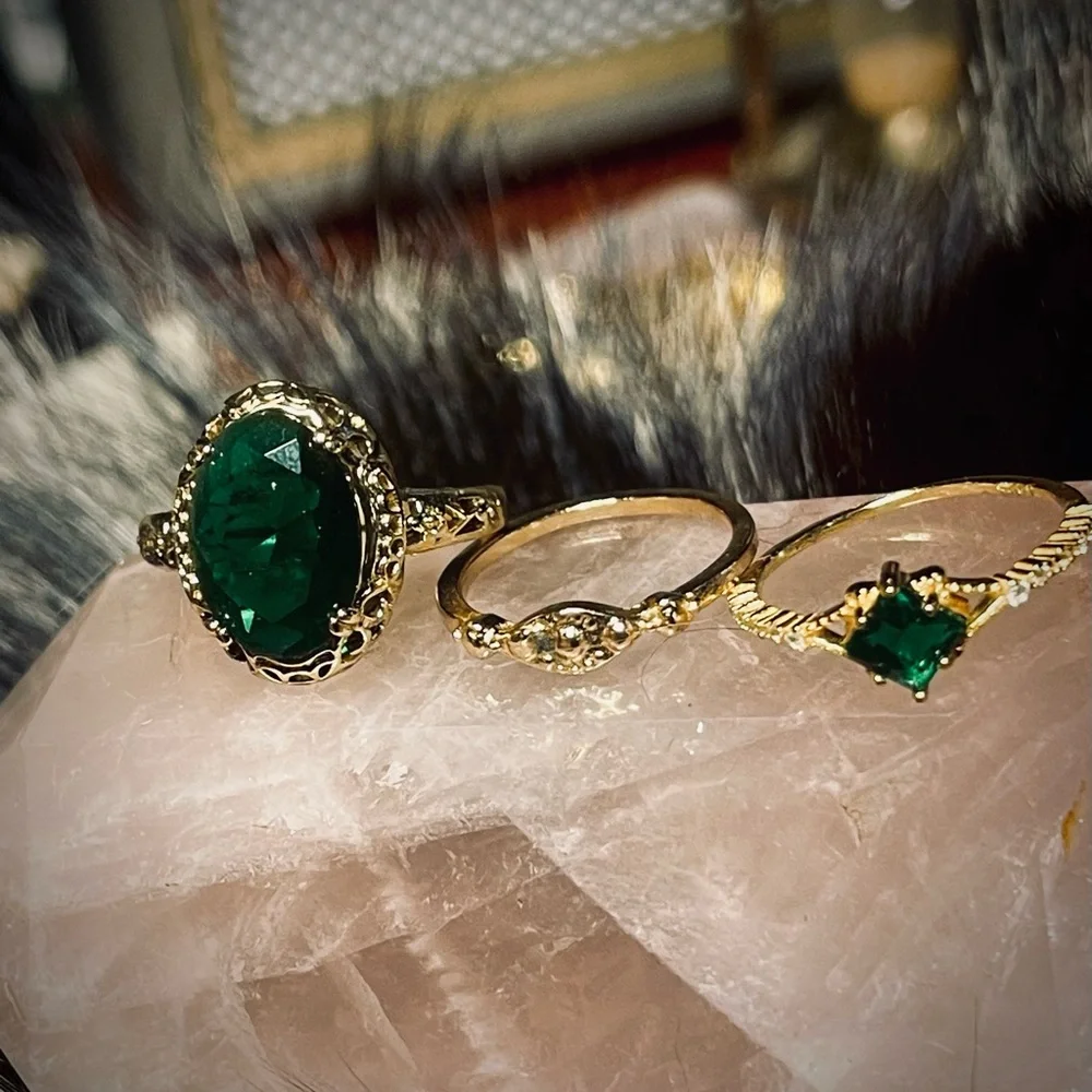Elegant Gold and Green Gemstone Ring Set costume jewelry pieces - Picture 2 of 3